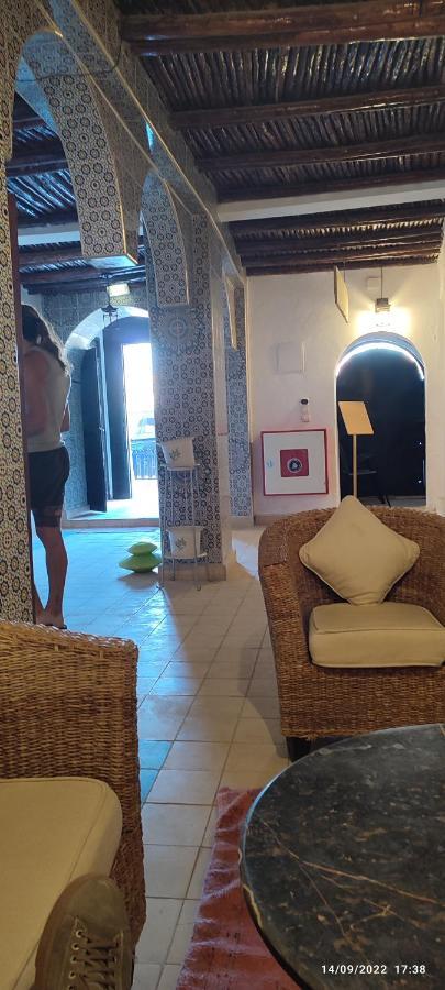 מלון La Colina House טגזוט מראה חיצוני תמונה